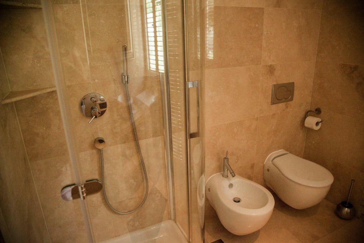 Apartment In Villa, Near Piran Strunjan Exterior photo